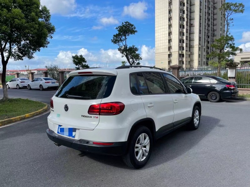 上海15年大眾途觀8
