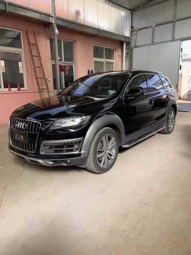 青島13年奧迪Q75