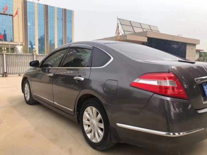 呼和浩特10年日產天籟5