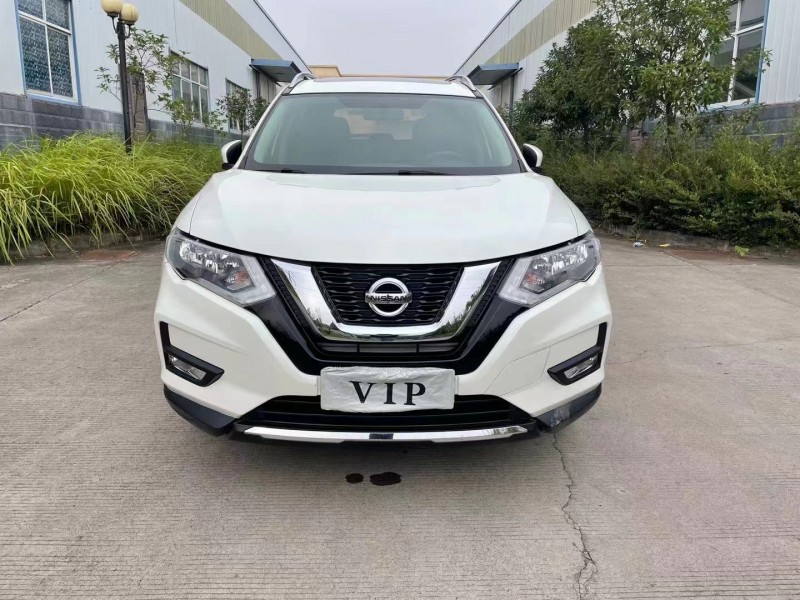 宜昌17年日產奇駿6