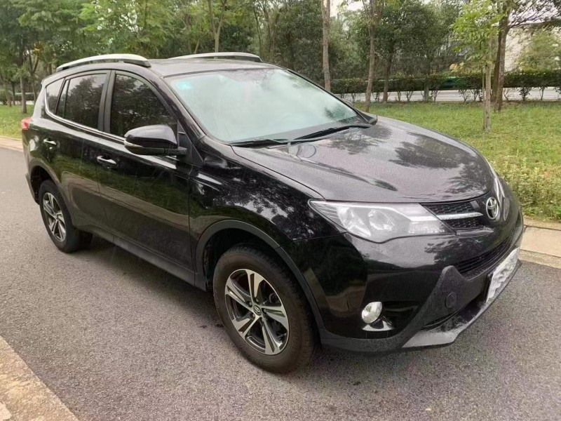 金華16年豐田RAV43