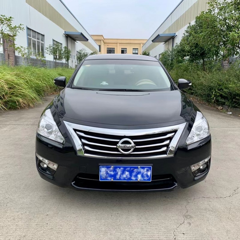 宜昌16年日產天籟1