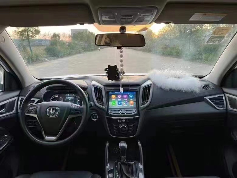 鎮江17年長安汽車CS754