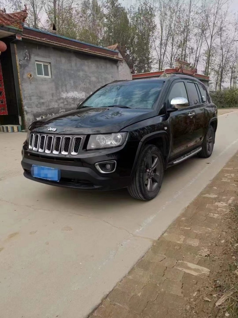 日照16年Jeep指南者2