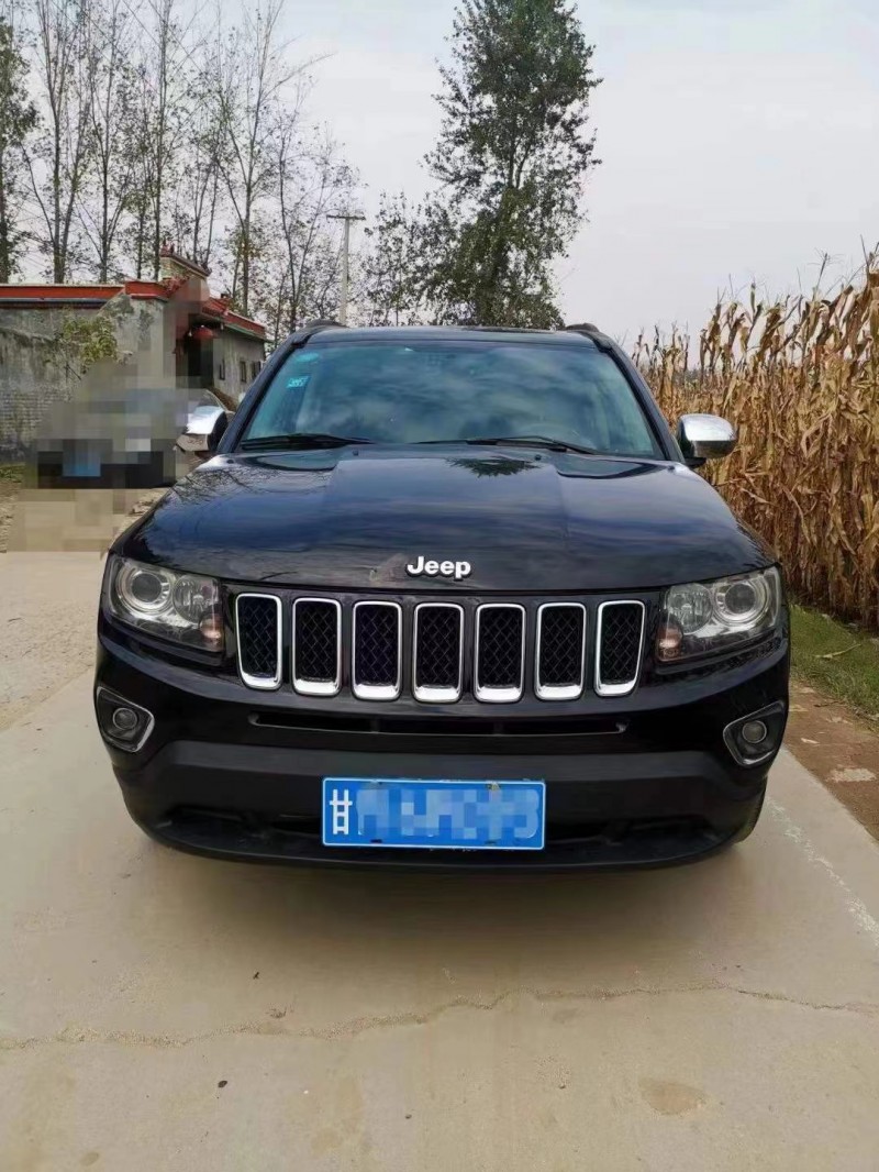 日照16年Jeep指南者1