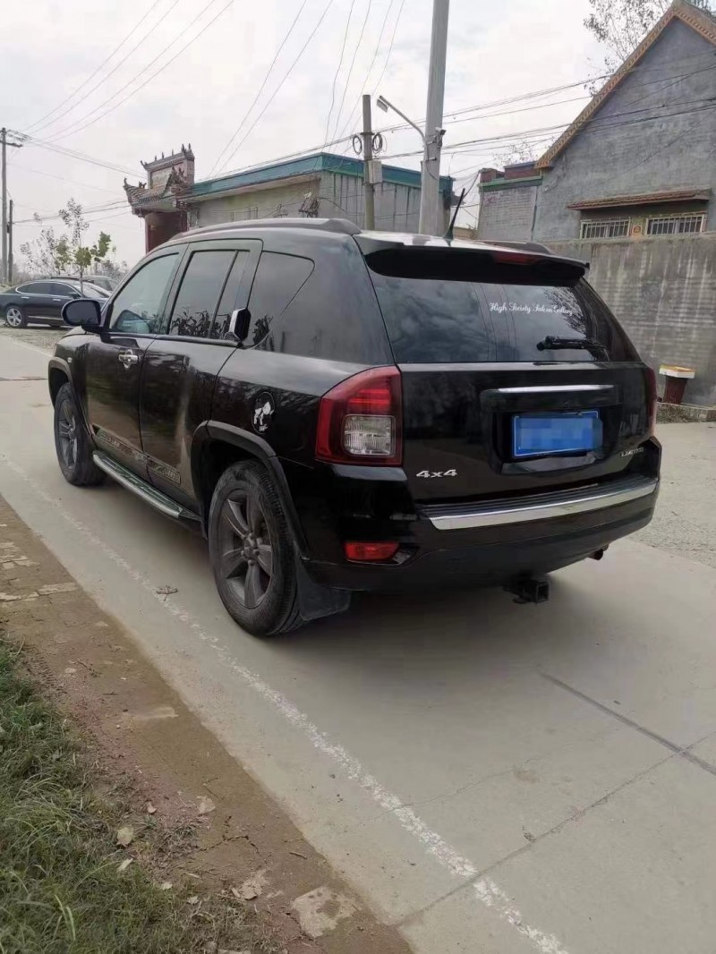日照16年Jeep指南者7