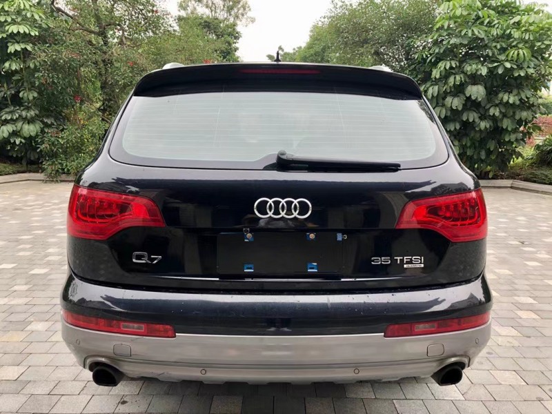 廣州13年奧迪Q75