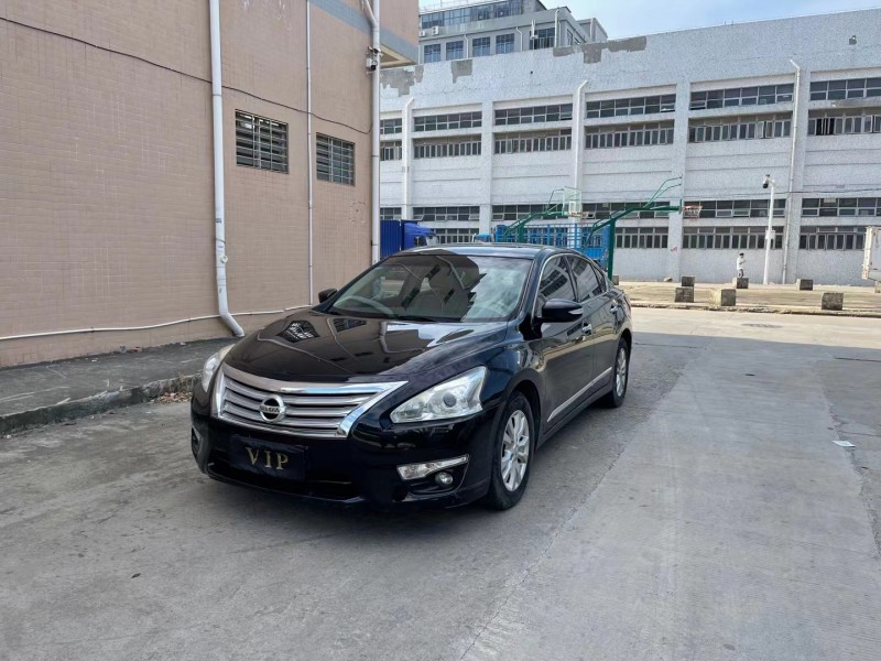 廣州14年日產天籟2