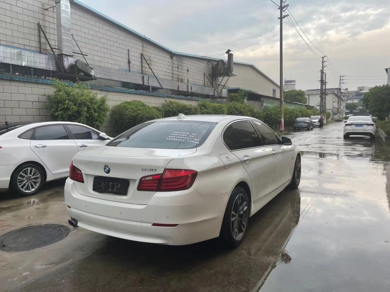 廣州12年寶馬5系4