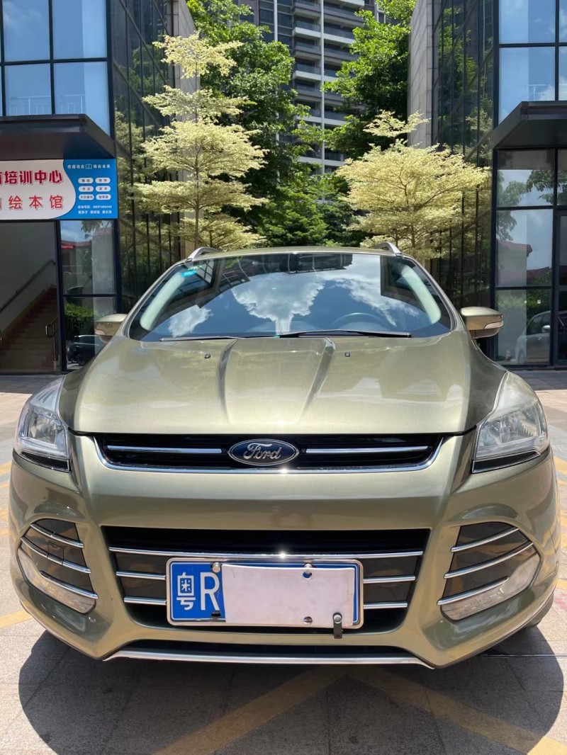 中山15年福特翼虎1
