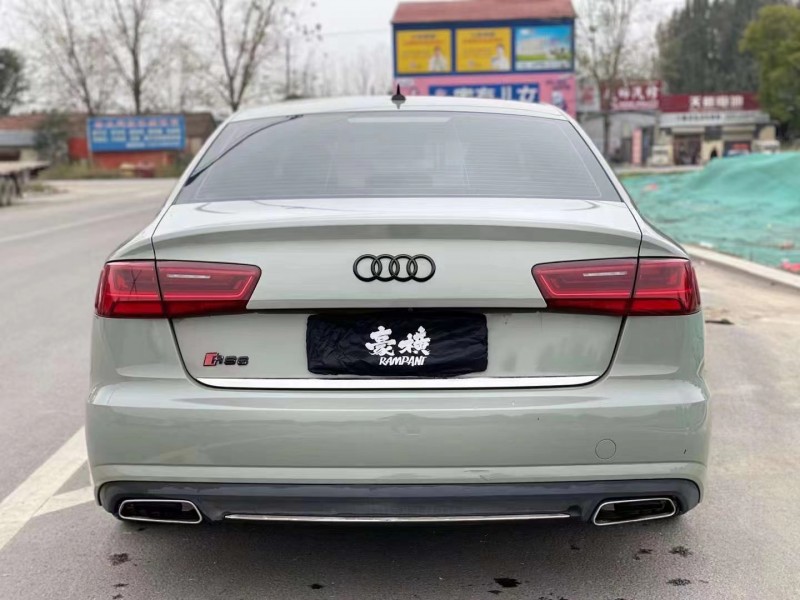 北京16年奧迪A6L9