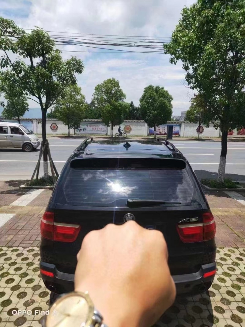 宜春09年寶馬X52