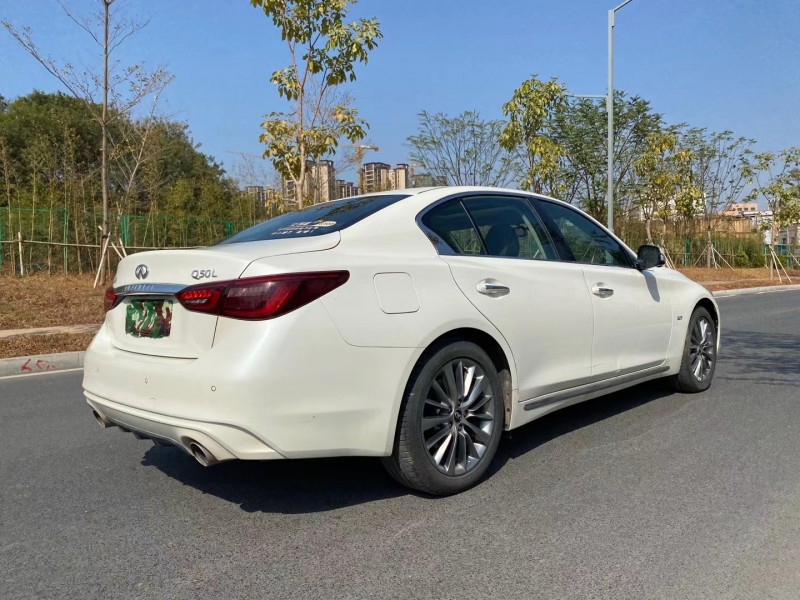 東莞19年英菲尼迪Q50L8
