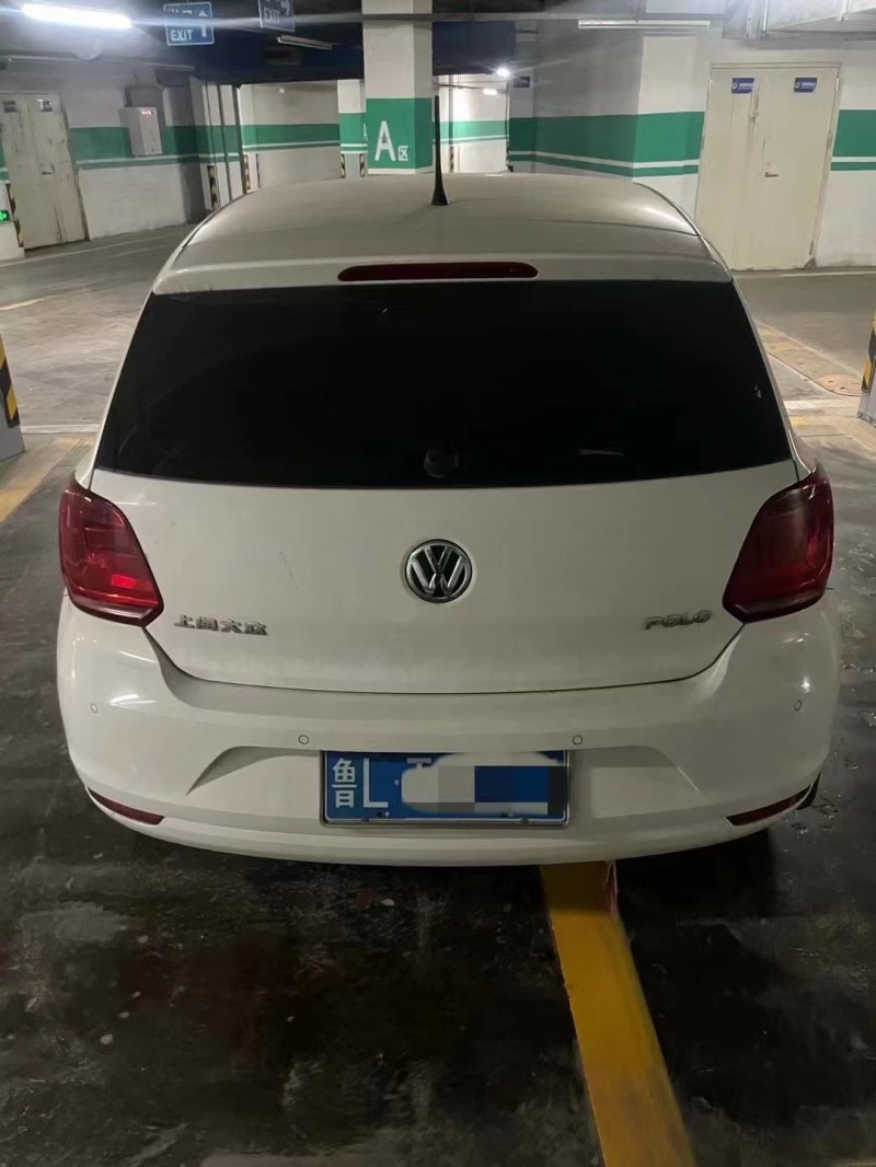 青島16年大眾polo9