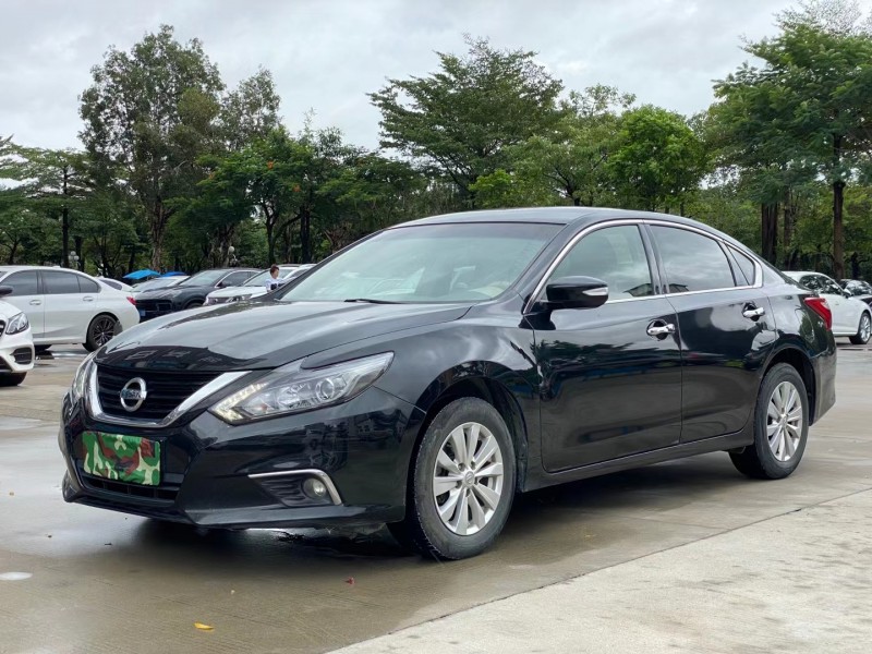 東莞16年日產天籟3