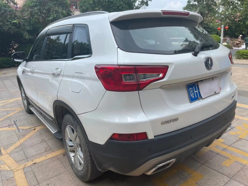 中山18年長安汽車CS755