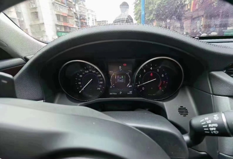南寧17年捷豹XFL2