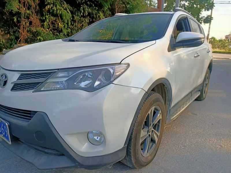 廈門15年豐田RAV4榮放3