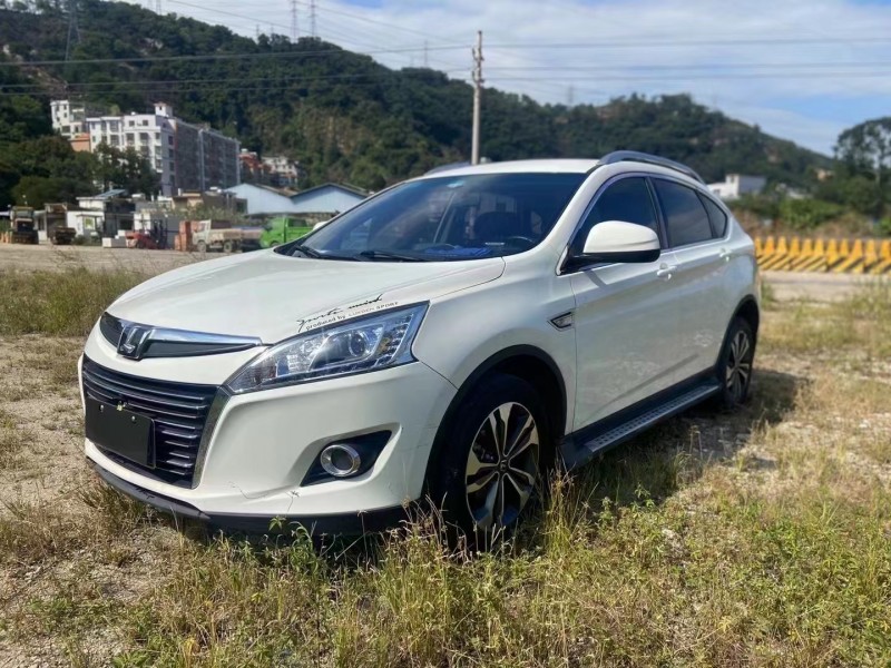 廣州17年納智捷優6 SUV3
