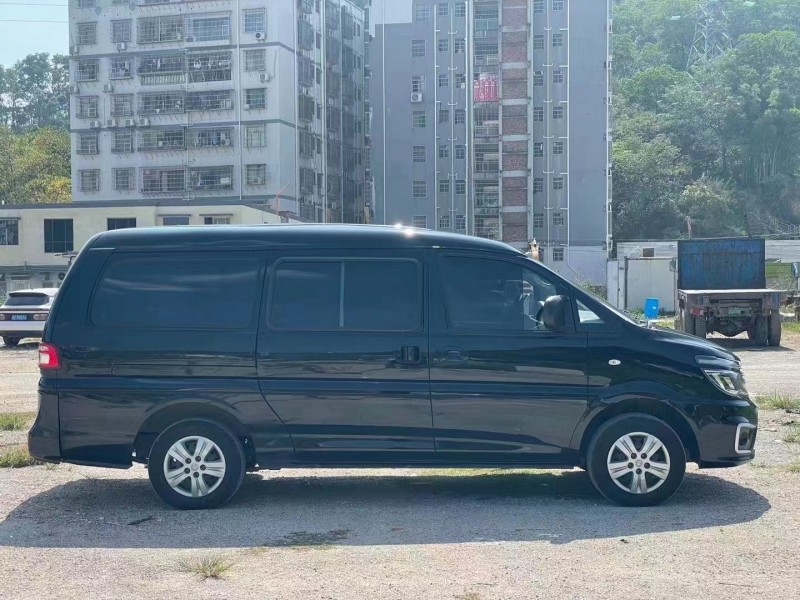 廣州21年東風菱智M54