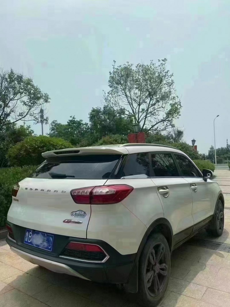 青島18年獵豹汽車CS98
