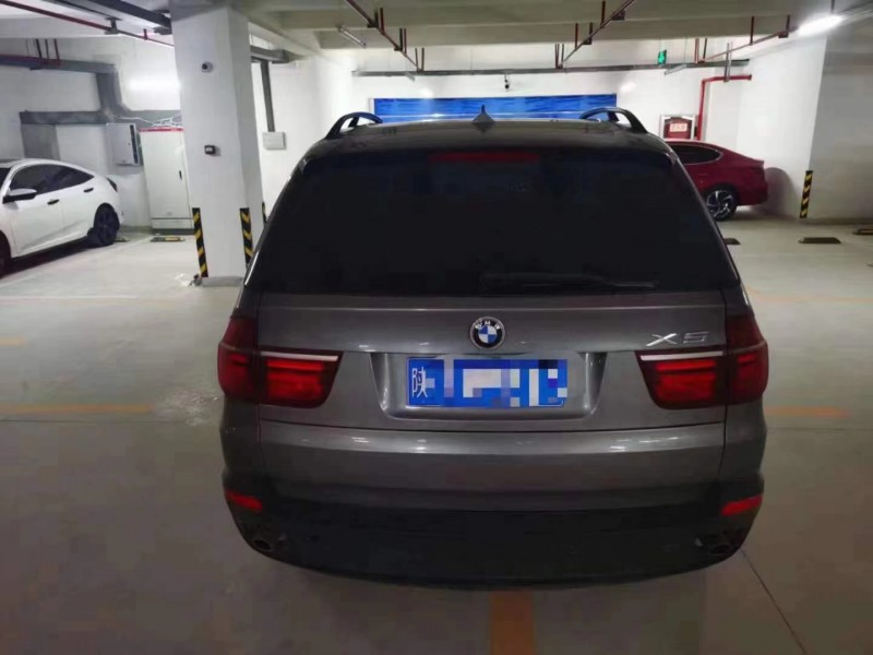 榆林10年寶馬X59