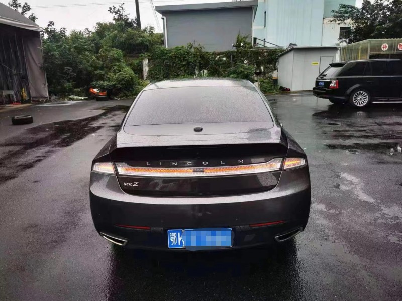 上海16年林肯MKZ1
