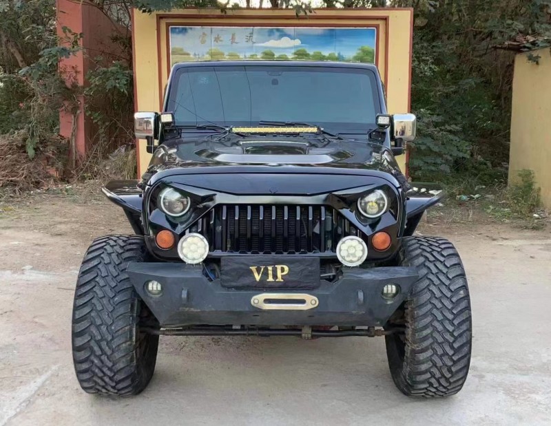 濟寧10年Jeep牧馬人1