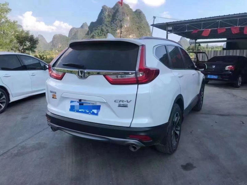 柳州18年本田CR-V7