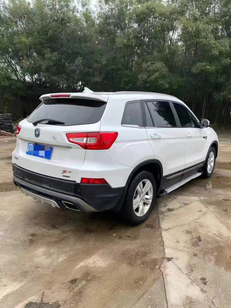 濰坊17年長安汽車CS757
