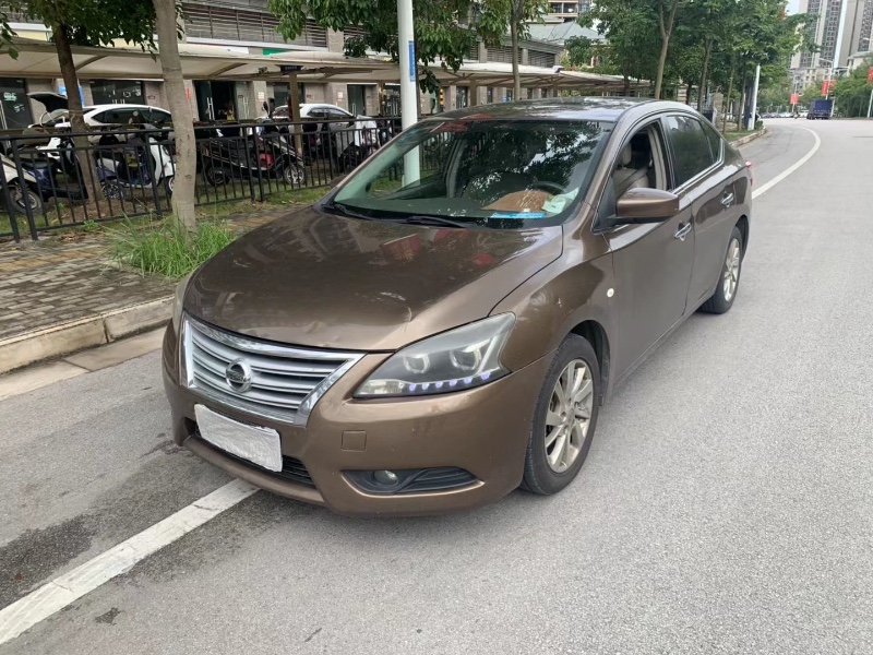 南寧14年日產軒逸1