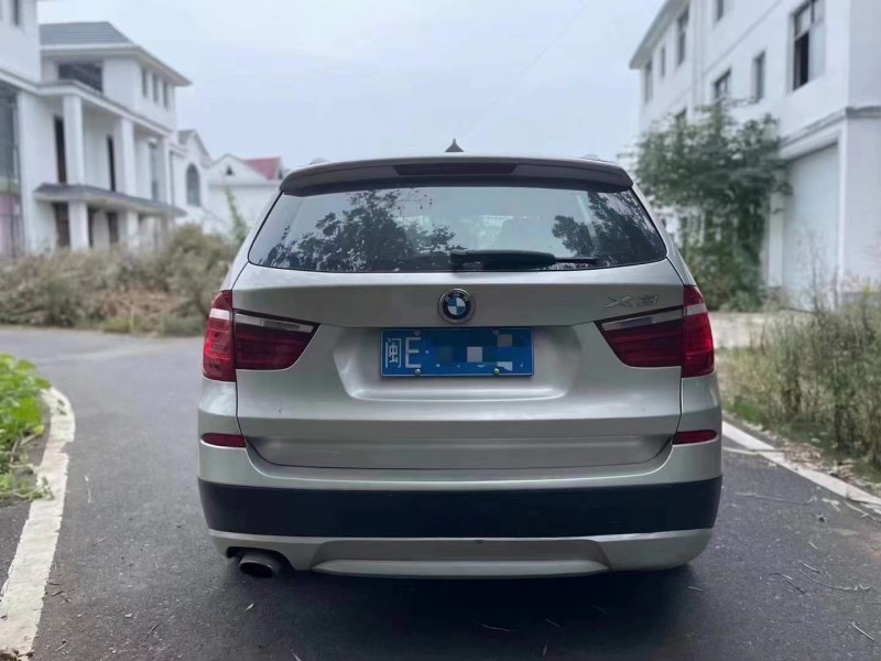 九江13年寶馬X39