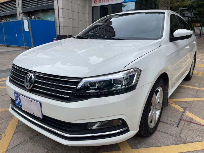 中山18年大眾朗逸3