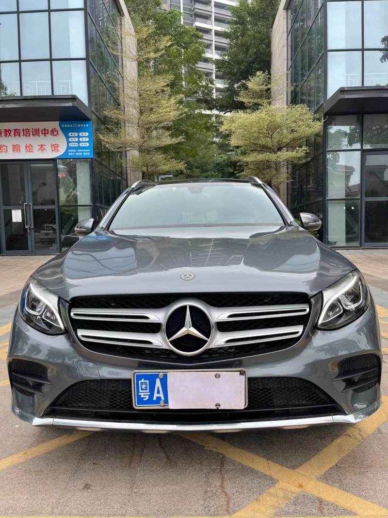 中山19年奔馳GLC1