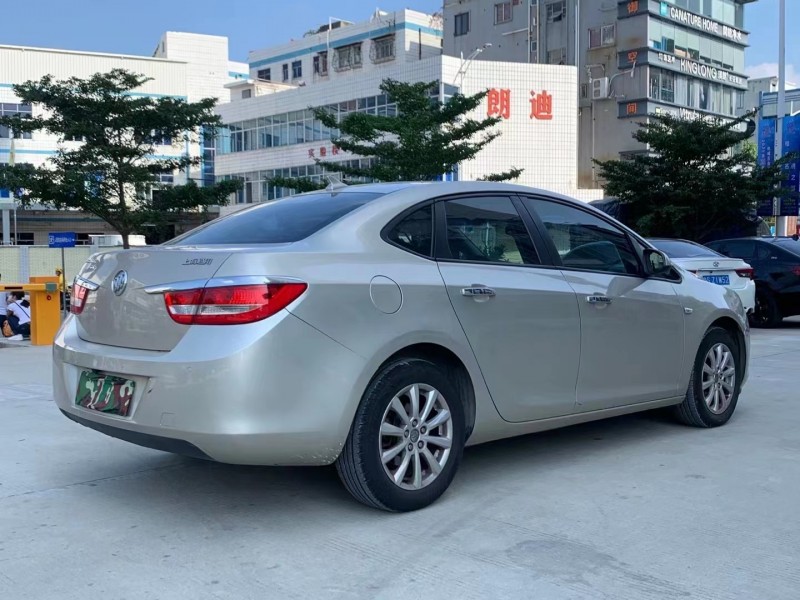 東莞14年別克英朗GT8