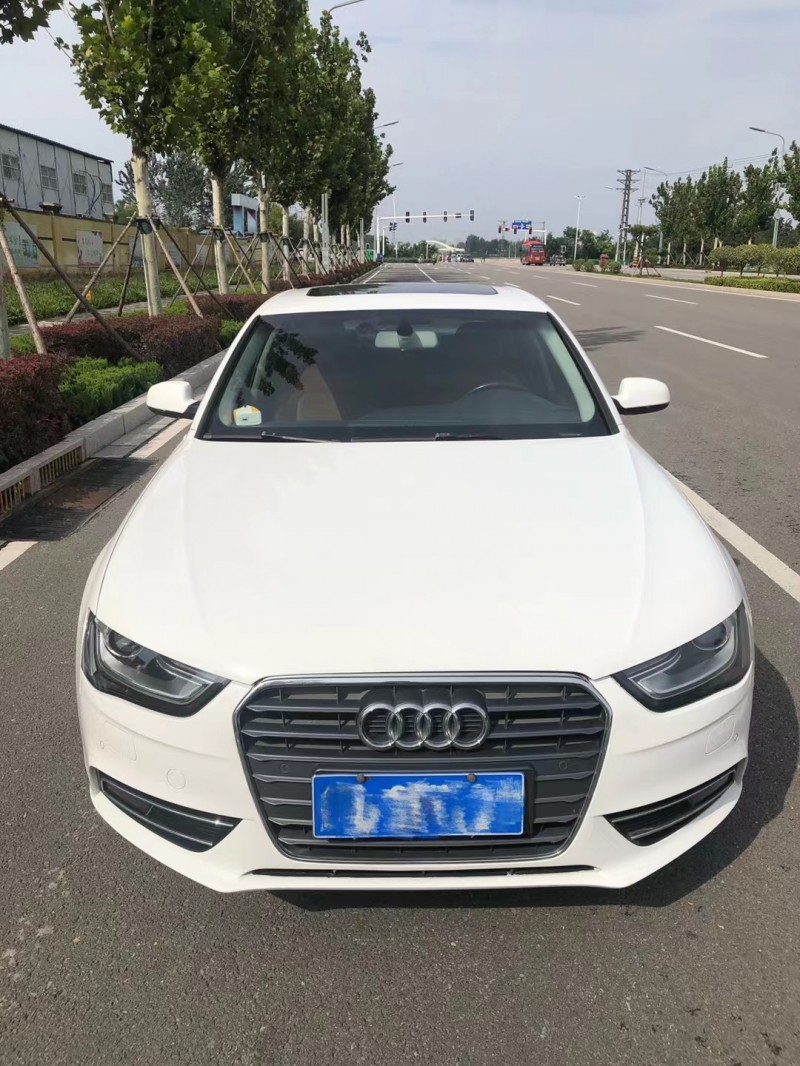 唐山14年奧迪A4L1