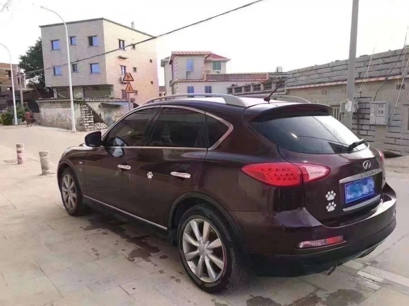寧德14年英菲尼迪QX50(進口)5