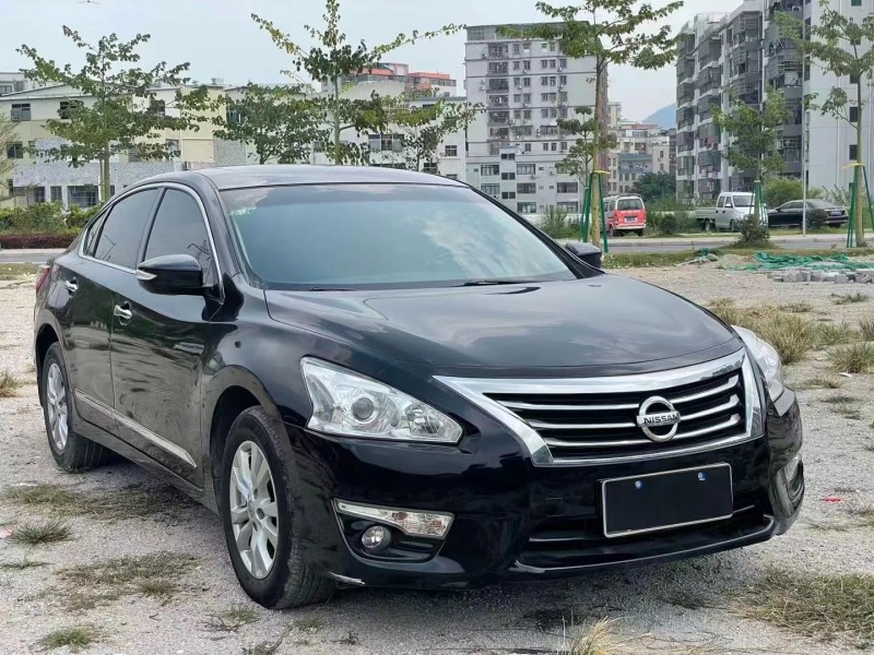 廣州15年日產天籟3