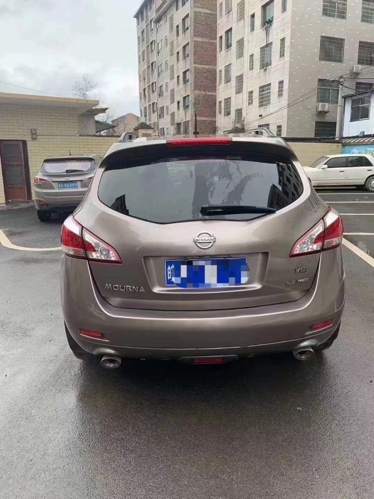 黃岡13年日產樓蘭4