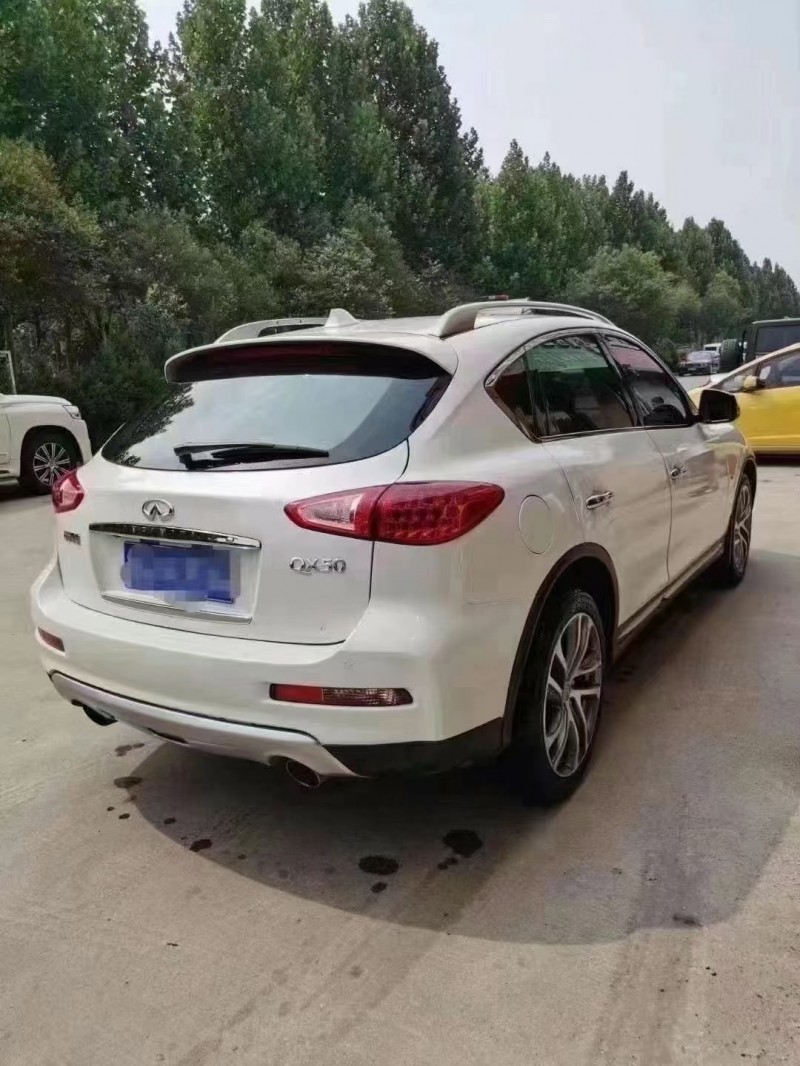 臨沂16年英菲尼迪QX507