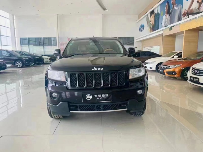 邢臺11年Jeep大切諾基1