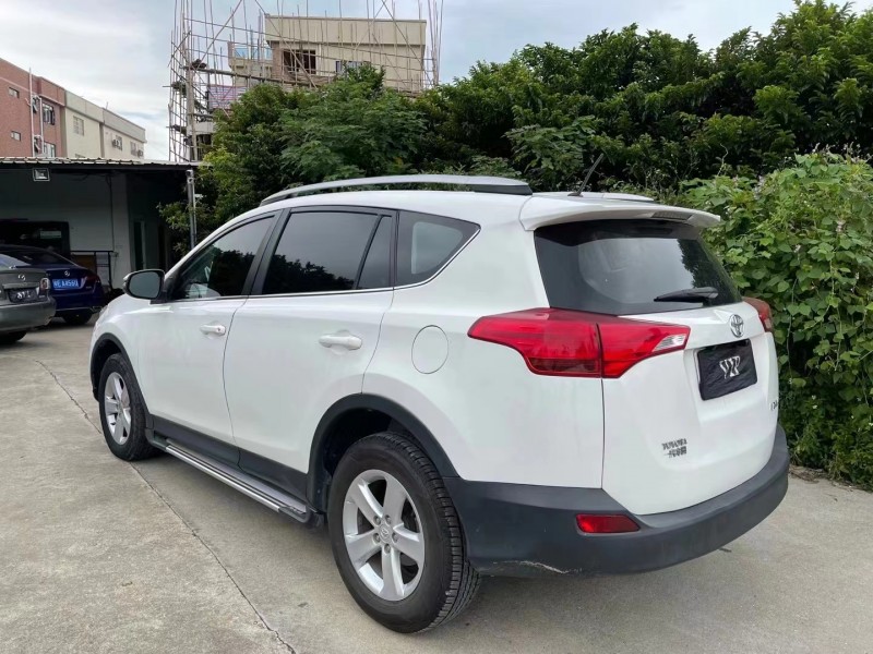 佛山14年豐田RAV4榮放9
