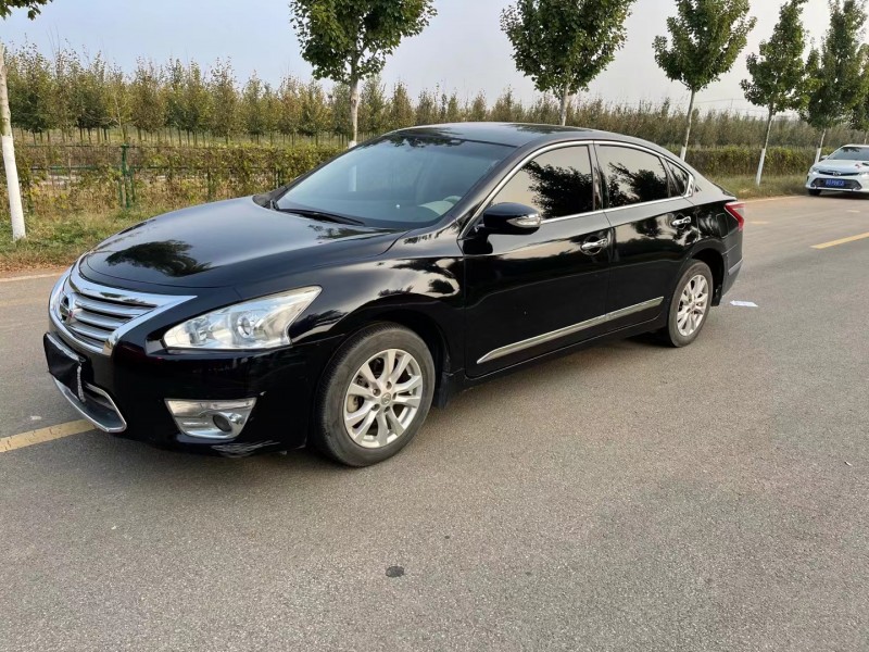 徐州14年日產天籟3