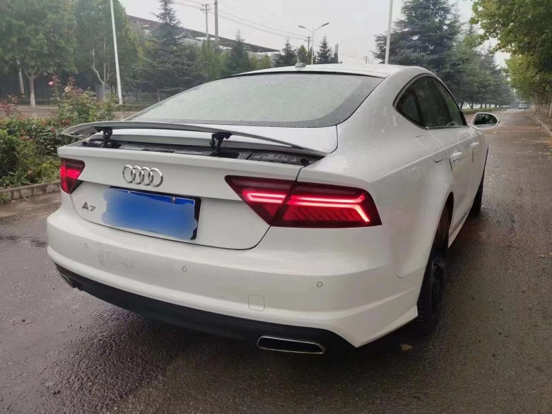 太原16年奧迪A7L8