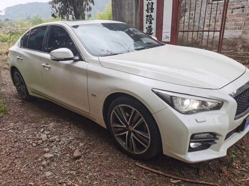 吉安15年英菲尼迪Q50L4