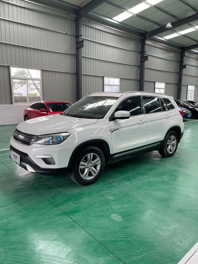 徐州17年長安汽車CS753