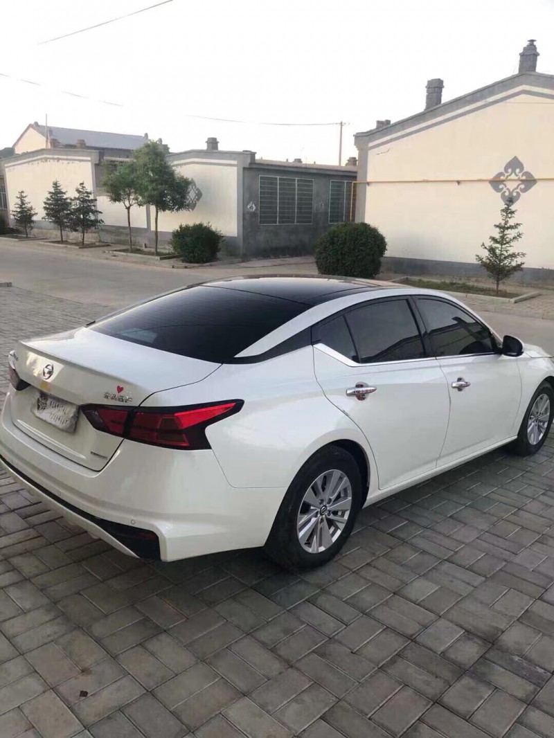 烏海19年日產天籟9