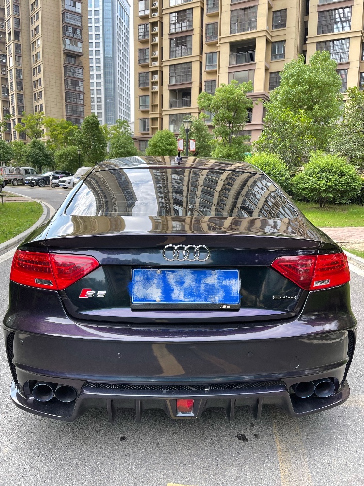 阜陽12年奧迪A56