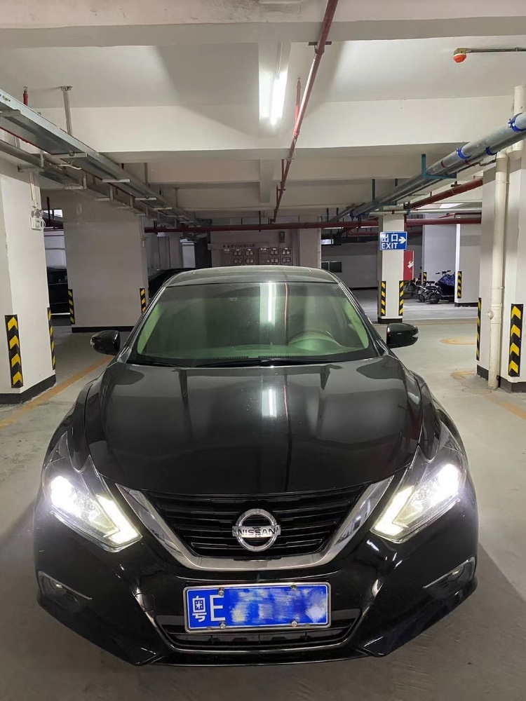 佛山18年日產天籟1