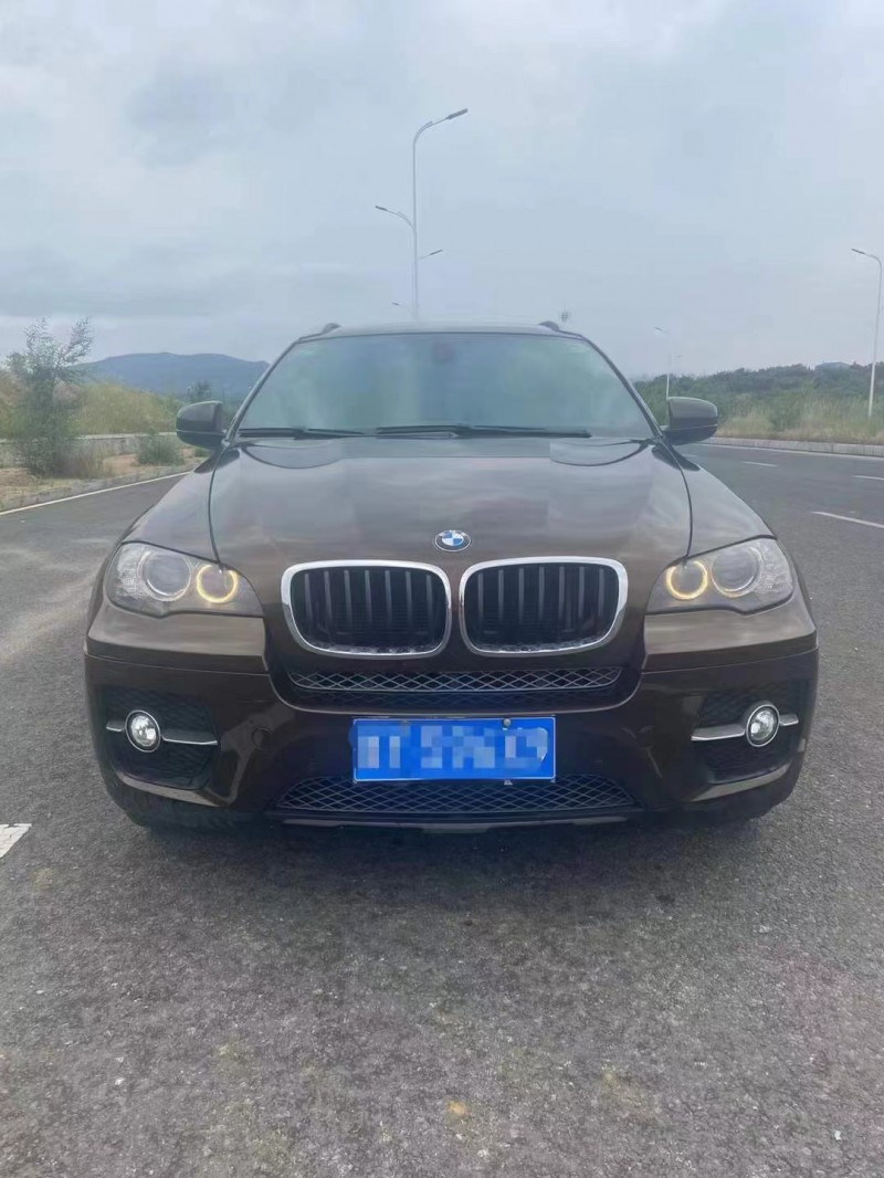 濟寧13年寶馬X61